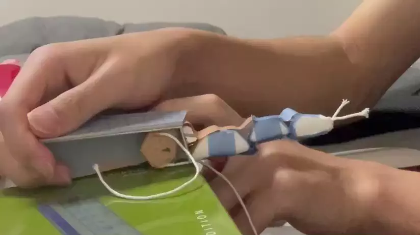 人工指